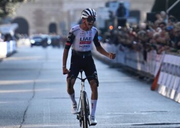 Isaac del Toro en plan grande: consigue su triunfo 16 de la temporada