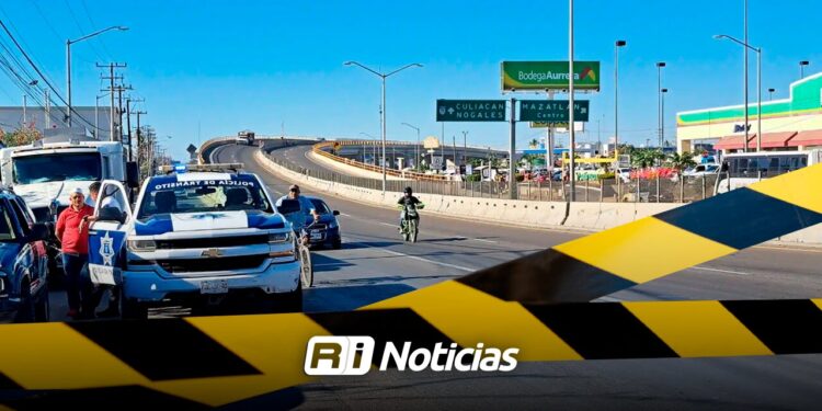 Hallan a hombre herido de bala a un costado de la México 15, en la zona del penal