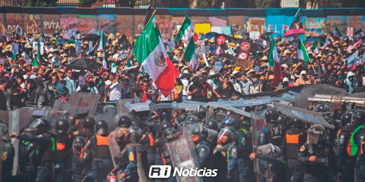 Protestan entre sombreros, Generación Z y petardos