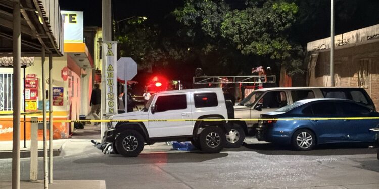 Cuatro muertos y cuatro heridos tras ataque armado en fiesta retro en la Lázaro Cárdenas, en Culiacán