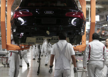 Producción de vehículos en México cae el 0,69 % en los primeros 10 meses del año