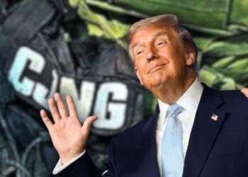 Trump advierte que EEUU sabe “Dónde está la puerta” de cada narcotraficante en México y amenaza con atacarlos: “No tengo problema” en hacerlo, asegura