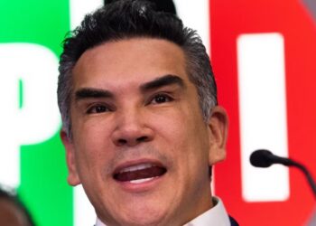 Alito Moreno critica a Morena por “Torpeza” en política exterior con Perú y exige cambio de rumbo