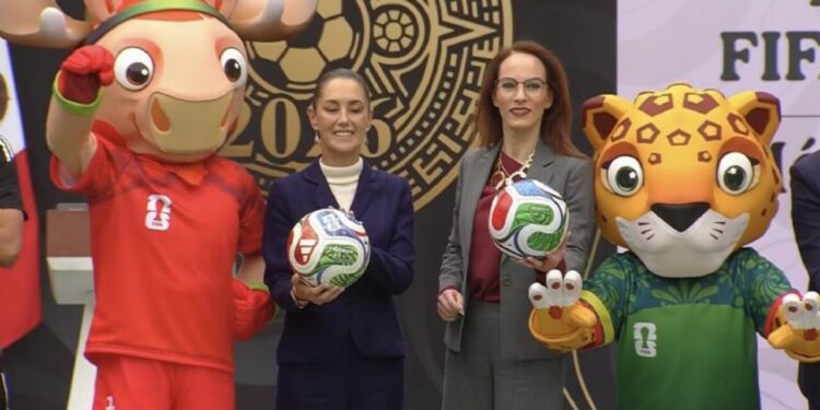 Sheinbaum encabeza la presentación de la Copa Mundial 2026 en el Complejo Cultural Los Pinos