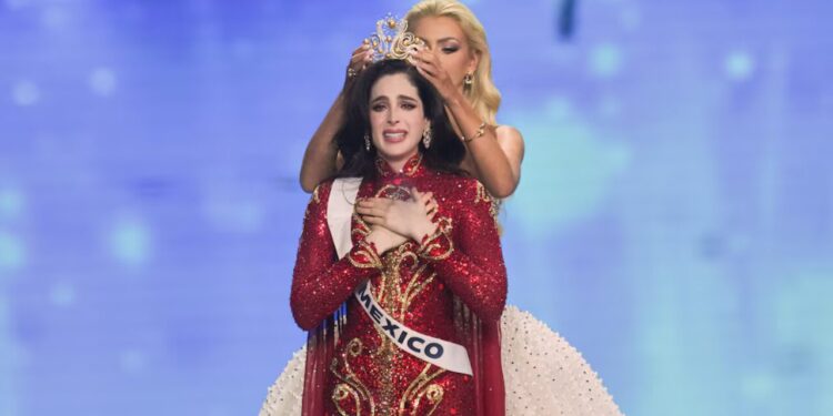 Aseguran que Andrea Meza no se alegró del triunfo de Fátima Bosch en Miss Universo 2025 pese a felicitación