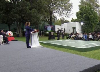 FIFA aceptó ajustar acuerdo, informa Claudia Sheinbaum desde Los Pinos