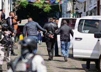 Acusan a escoltas de Manzo de participar en el homicidio