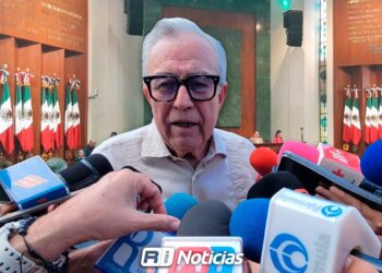 Rocha Moya solicitó al Congreso presentar su cuarto informe el 28 de noviembre