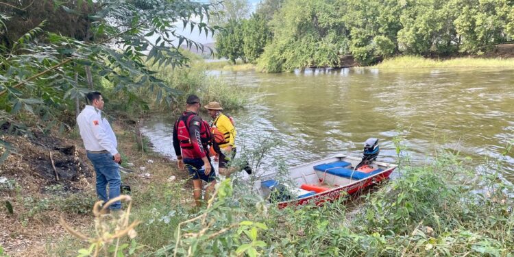30 elementos buscan a menor que cayó a canal El Alto del Coyote en Culiacán