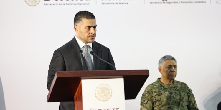 Gobierno federal condena el asesinato del alcalde de Uruapan; confirman que el atacante fue abatido en el lugar