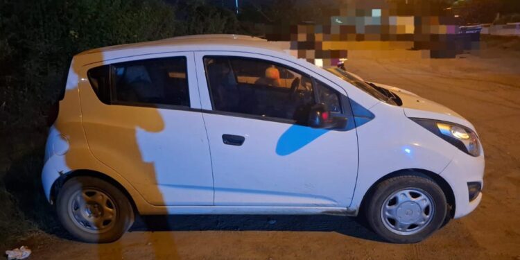 Policía Municipal recupera vehículo con reporte de robo vigente, en Mazatlán