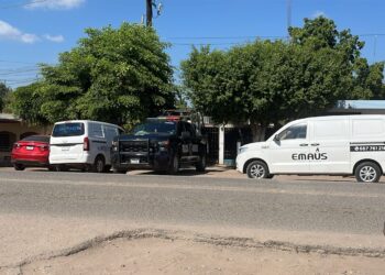 Ataque a tres hermanos a balazos y con explosivos en Villa Juárez, Navolato