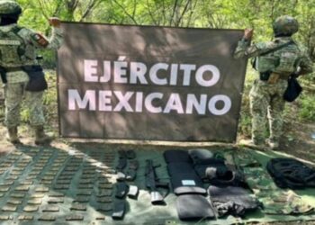 Ejército Mexicano asegura un arma larga, cargadores, cartuchos, placas balísticas y equipo táctico en Concordia