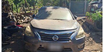 Grupo Interinstitucional localiza en distintos hechos 45 vehículos con reporte de robo y autopartes irregulares en los municipios de Eldorado y Culiacán