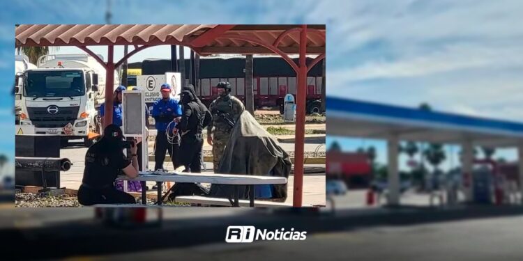 Operativo federal deja siete gasolineras cerradas en Los Mochis; decomisan casi un millón de litros de combustible