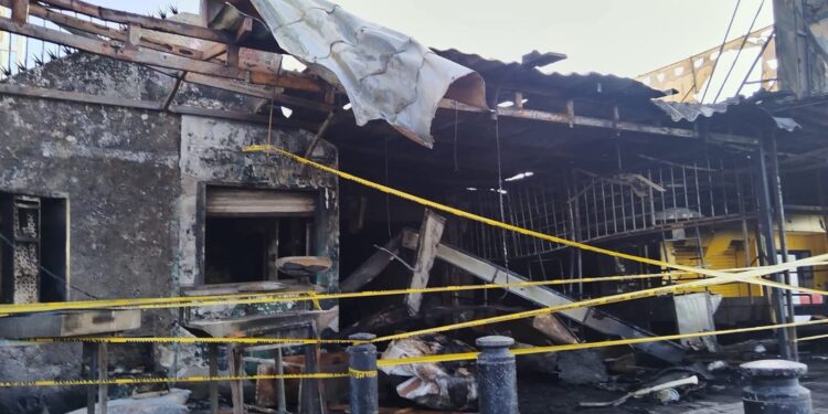 Fallece cuarta víctima de la explosión en taquería del malecón de Mazatlán