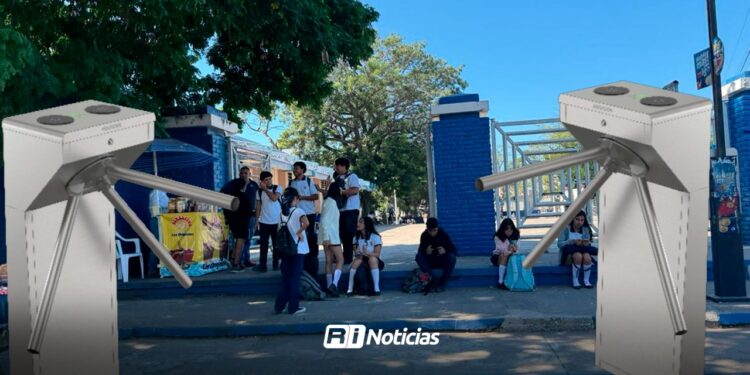 Colocarán torniquetes inteligentes en la prepa de la UAS; avisarán a padres entradas y salidas