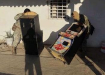 Aseguran máquinas tragamonedas en Hacienda de Urías, en Mazatlán