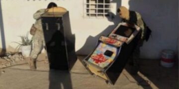 Aseguran máquinas tragamonedas en Hacienda de Urías, en Mazatlán