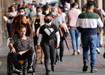 Fallas en educación, salud y seguridad frenan progreso social en México, según índice