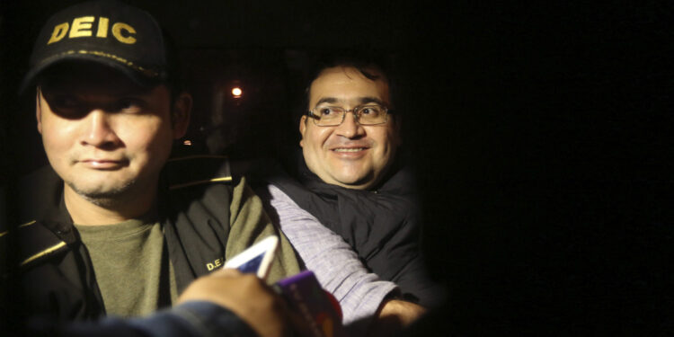 Rechazan libertad a Javier Duarte, condenado a nueve años de cárcel por corrupción