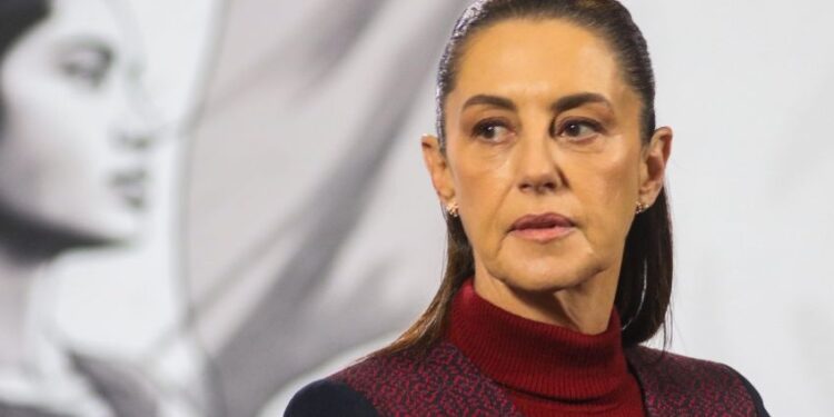 Por un caso de abuso, vinculan a proceso a Uriel “N”, hombre que acosó a la presidenta Sheinbaum