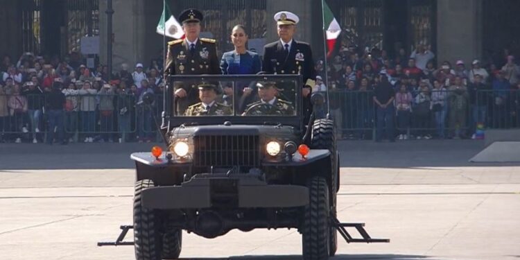 Sheinbaum encabeza desfile cívico-militar por el 115 Aniversario de la Revolución Mexicana