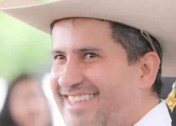 Autoridades comunitarias aclaran relación con el joven que asesinó a Carlos Manzo