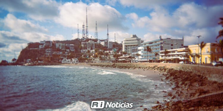 Autoridades piden evitar seis playas mexicanas en estas vacaciones por no alcanzar las condiciones de salubridad