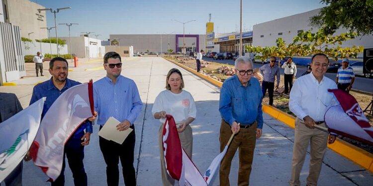 Inaugura Gobernador Rocha Moya bulevar Zacarías en Los Mochis