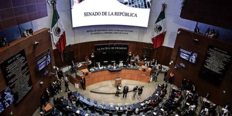 Morena y aliados han modificado 70% de la Constitución; Suman 106 artículos reformados