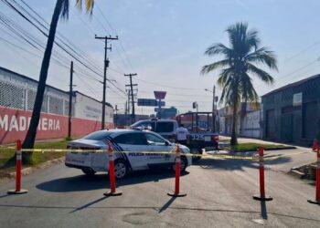 Por trabajos de vaciado de loza, circulación de la avenida Gabriel Leyva será lenta