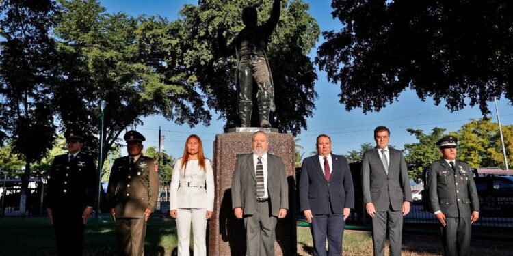Conmemoran autoridades el 210 aniversario luctuoso de José María Morelos y el 161 aniversario de la Batalla de San Pedro