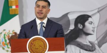 García Harfuch descarta terrorismo en explosión de coche en Michoacán