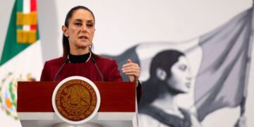 Sheinbaum asegura que solo quienes conservan privilegios están en desacuerdo con la Ley de Aguas: “Estamos poniendo orden”