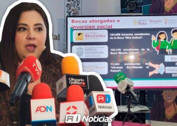 Arranca con éxito la entrega de tarjetas de becas en Sinaloa