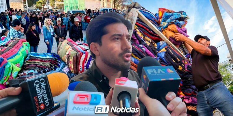 Apoyos invernales llegan a 250 familias de la zona serrana de Sinaloa: SEBIDES