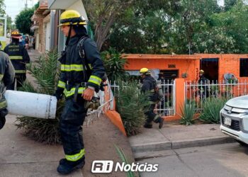 Controlan fuga de gas en vivienda en la colonia Guadalupe Victoria en Culiacán