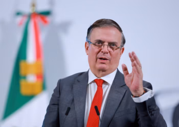 Marcelo Ebrard anuncia paquete arancelario para cuidar 350 mil empleos