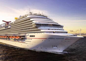 Incrementa presencia de cruceristas, pero no repuntan las ventas en el muelle