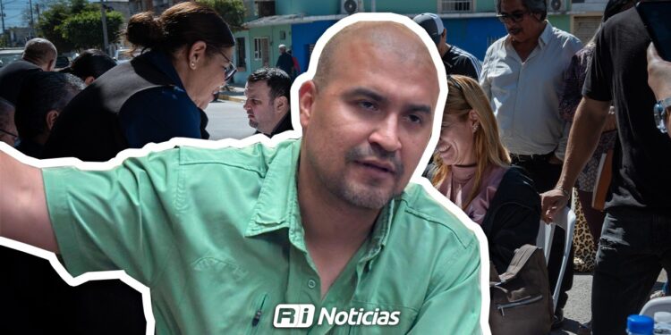 Avanza entrega de permisos para comerciantes por temporada decembrina en Mazatlán