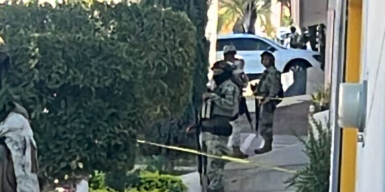 Aseguran armas y detienen a civiles tras operativo en Colinas de San Miguel