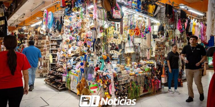 Comerciantes de souvenirs y artesanías con buenas expectativas para cierre de año