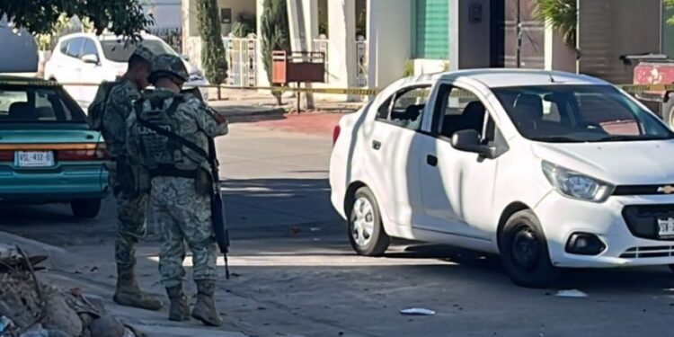 Atacan a balazos a automovilista en la colonia Miguel Hidalgo, en Culiacán; se encuentra grave