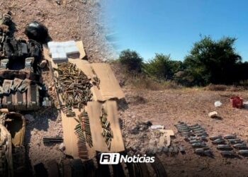 Encuentran arsenal explosivo dentro de un vehículo en Escuinapa