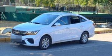 Intentan despojar un vehículo en la colonia Rubén Jaramillo