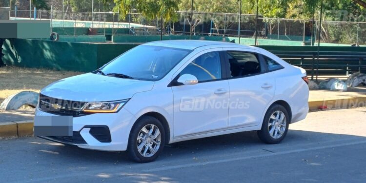 Intentan despojar un vehículo en la colonia Rubén Jaramillo