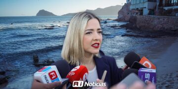 Hay buena calidad del agua en playas de Mazatlán: Alcaldesa