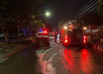 Incendio de vivienda deja daños materiales en la colonia Buenos Aires, en Culiacán