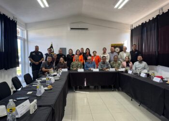 Encabeza Gobernador Rocha Mesa de Construcción de La Paz con alcaldesas y alcaldes del norte de Sinaloa